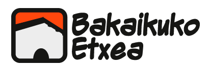 Bakaikuko etxea | Barnetegia eta aterpetxea Nafarroan logo